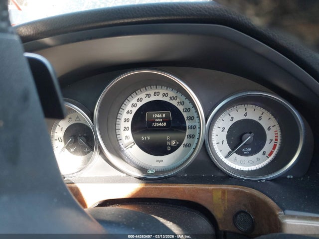 MERCEDES-BENZ E-CLASS - 7