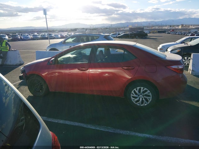 صورة مصغرة 14 لـ 2018 Toyota COROLLA LE