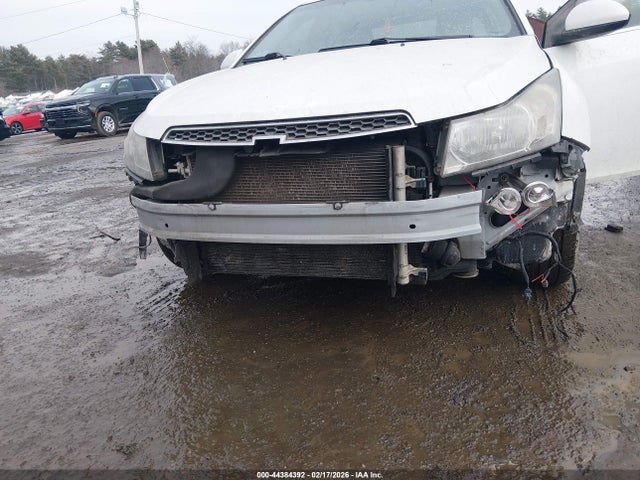 CHEVROLET CRUZE 2LT AUTO - 6