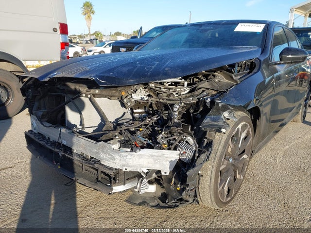 صورة 6 لـ 2024 BMW I5 EDRIVE40