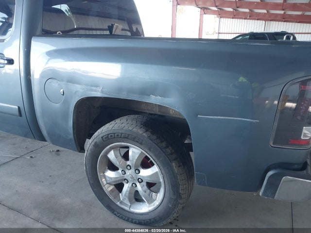 CHEVROLET SILVERADO 1500 LT1 - 6