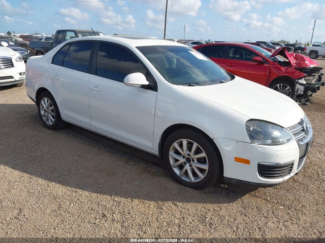 2010 VOLKSWAGEN JETTA LIMITED EDITION