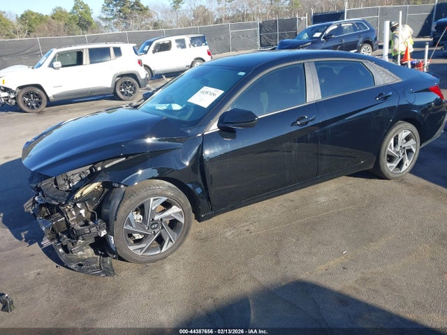 HYUNDAI ELANTRA SEL SPORT - 2