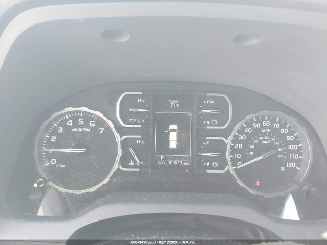 TOYOTA TUNDRA - 7