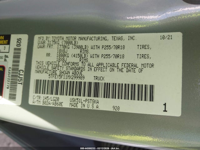 TOYOTA TUNDRA - 9