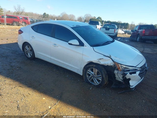 HYUNDAI ELANTRA SEL - 1