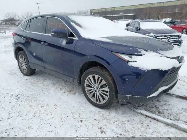 2022 TOYOTA VENZA LIMITED