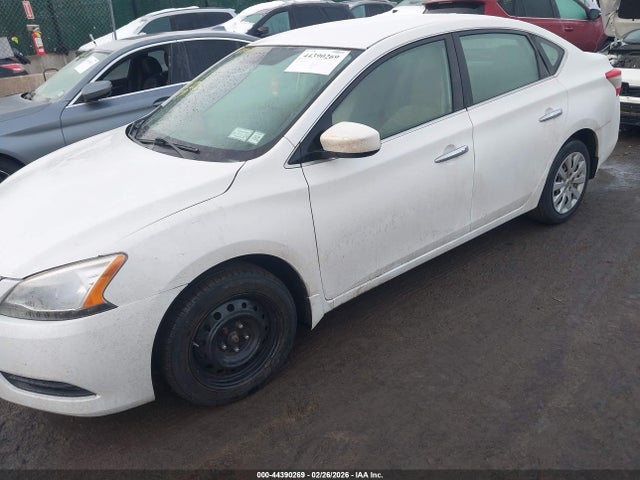 2015 Nissan SENTRA SV — фото 6