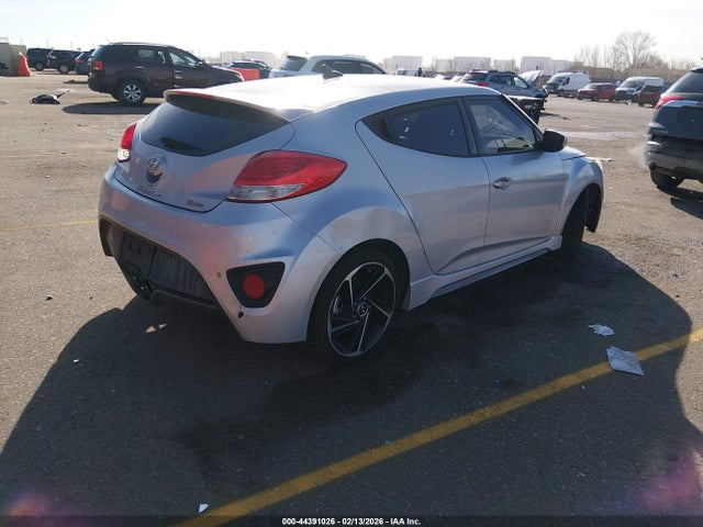 HYUNDAI VELOSTER TURBO - 4