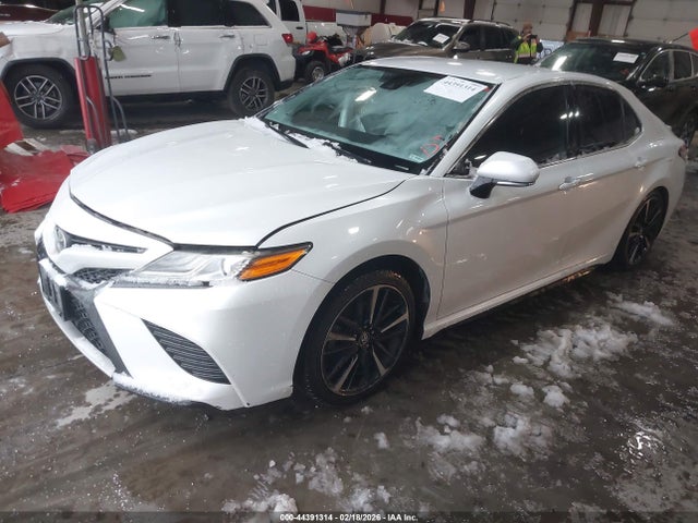 TOYOTA CAMRY - 2