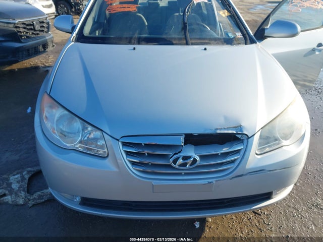 HYUNDAI ELANTRA GLS - 6