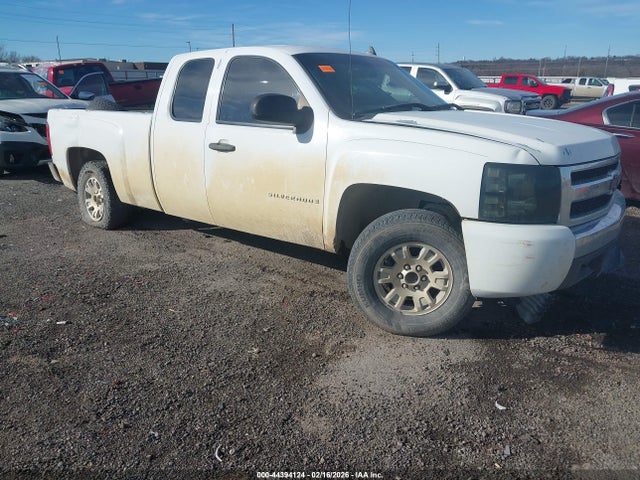 CHEVROLET SILVERADO 1500 WORK TRUCK - 1