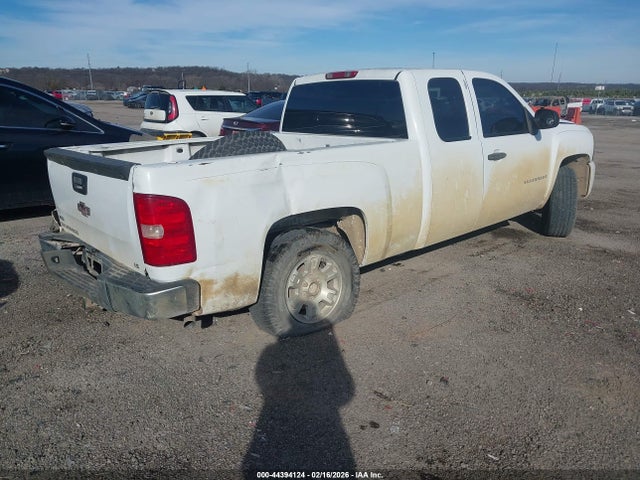 CHEVROLET SILVERADO 1500 WORK TRUCK - 4