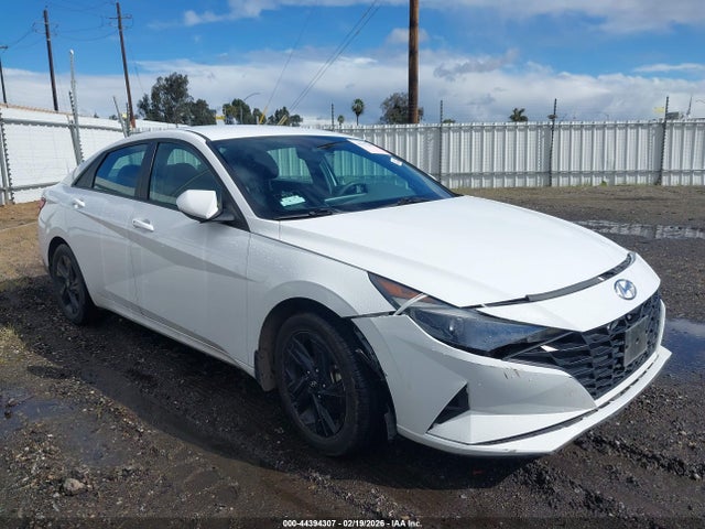 2023 HYUNDAI ELANTRA BLUE