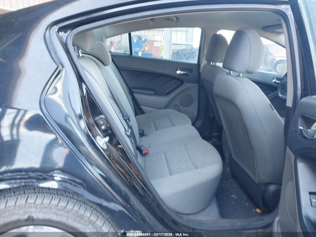 2015 KIA FORTE LX — фото 8