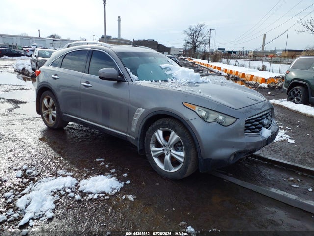 2010 INFINITI FX35 