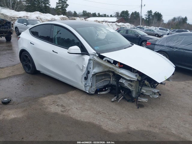 2026 TESLA MODEL Y PREMIUM REAR-WHEEL DRIVE/STANDARD REAR-WHEEL DRIVE