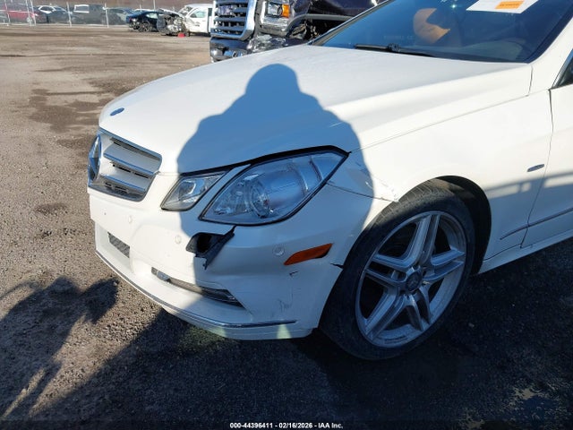 MERCEDES-BENZ E-CLASS - 6