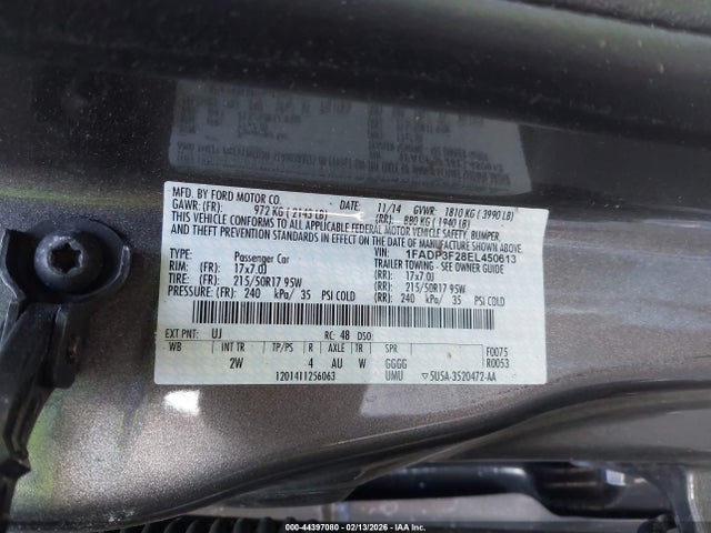 FORD FOCUS SE - 9
