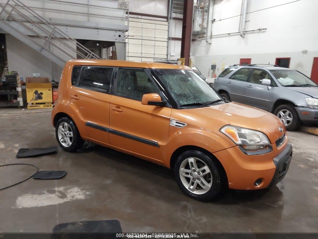 2011 KIA SOUL +