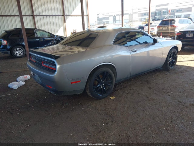 DODGE CHALLENGER SXT - 4