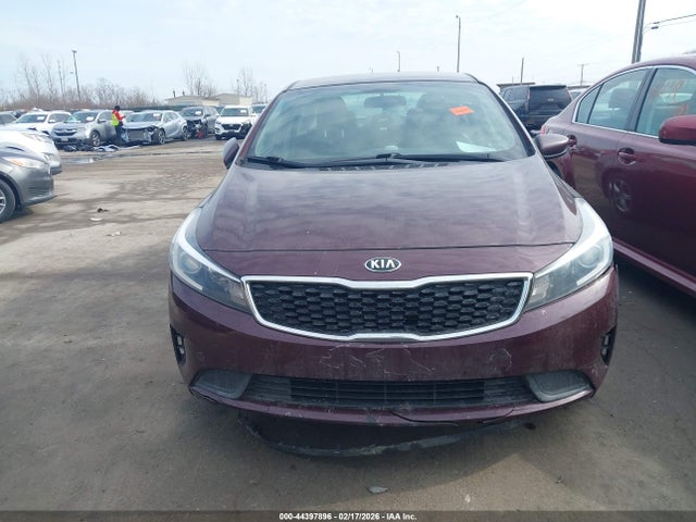 2017 KIA FORTE LX — миниатюра 12