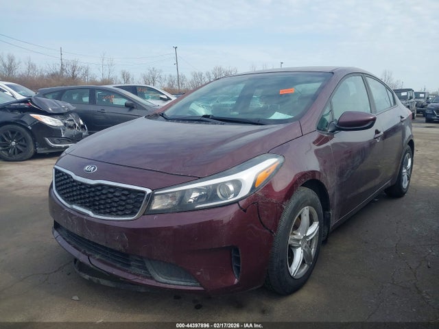2017 KIA FORTE LX — фото 2