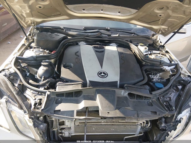 MERCEDES-BENZ E-CLASS - 10