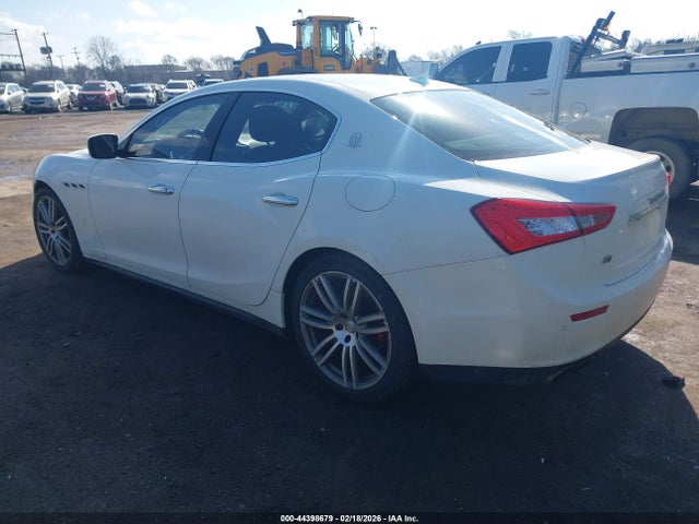 2015 Maserati Ghibli, VIN: ZAM57RTA2F1134078