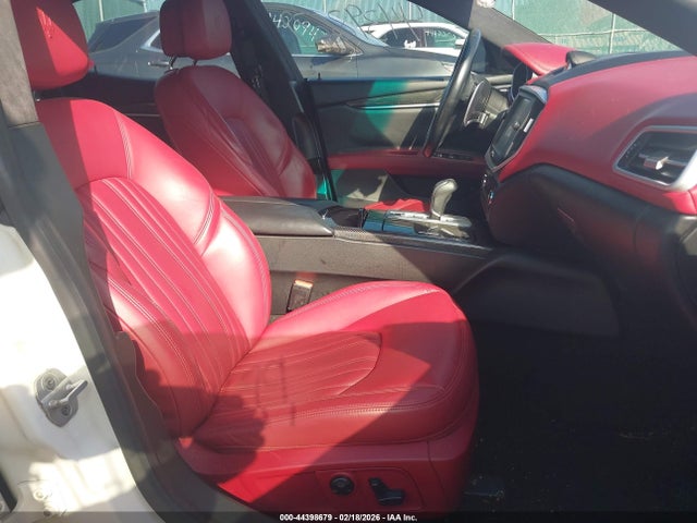 2015 Maserati Ghibli, VIN: ZAM57RTA2F1134078