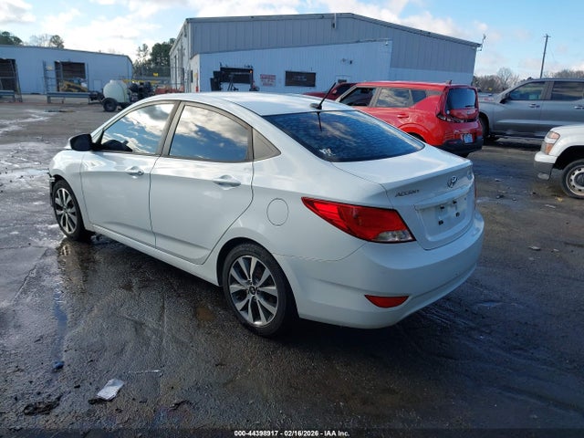 HYUNDAI ACCENT VALUE EDITION - 3