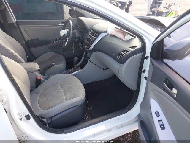 HYUNDAI ACCENT VALUE EDITION - 5