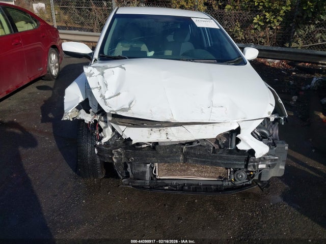 HYUNDAI ACCENT VALUE EDITION - 6