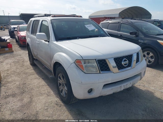2006 NISSAN PATHFINDER LE