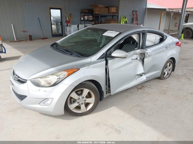 HYUNDAI ELANTRA GLS - 6