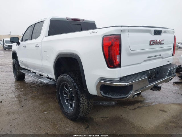 صورة 3 لـ 2022 GMC SIERRA 1500 LIMITED 4WD STANDARD BOX SLT