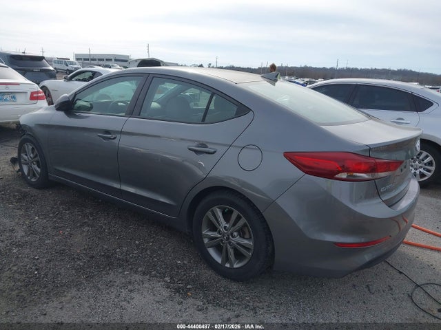 2018 Hyundai ELANTRA SEL — фото 3