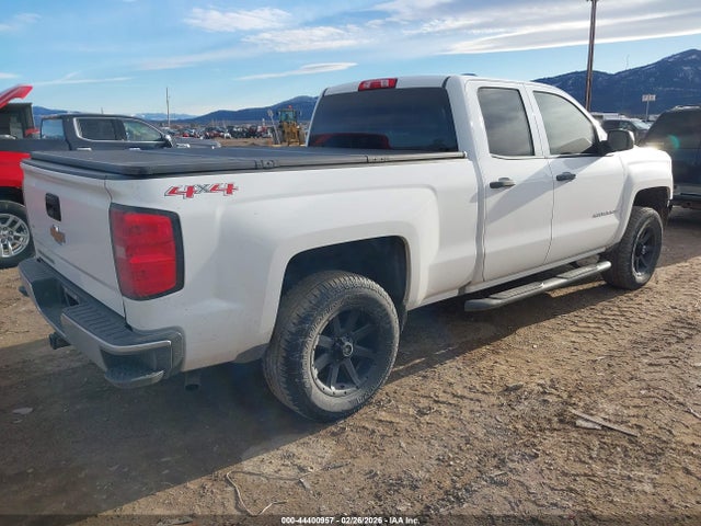 CHEVROLET SILVERADO 1500 LS - 4