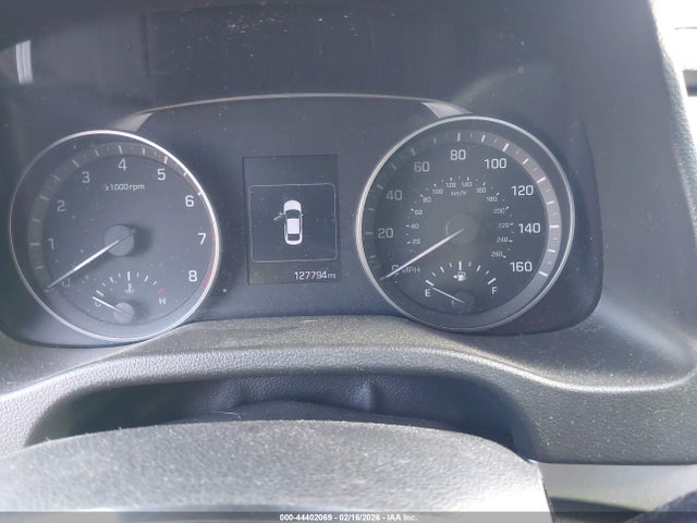 HYUNDAI ELANTRA SEL - 7