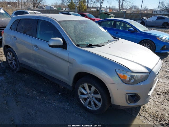 2014 MITSUBISHI OUTLANDER SE