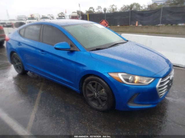 HYUNDAI ELANTRA SE - 1