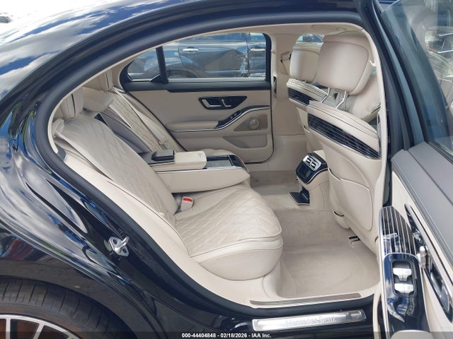 2023 MERCEDES-BENZ S 580 4MATIC 8