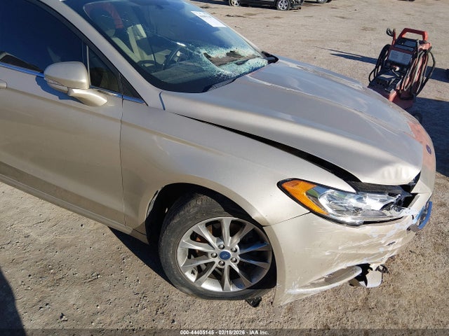FORD FUSION SE - 6