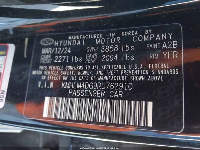 HYUNDAI ELANTRA SEL - 9