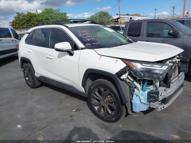 2022 TOYOTA RAV4 XLE PREMIUM