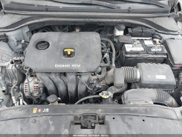 HYUNDAI ELANTRA SE - 10