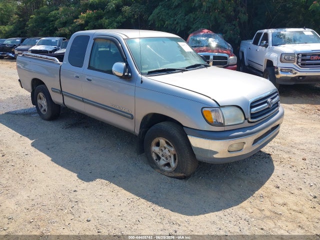 2002 TOYOTA TUNDRA SR5 V8