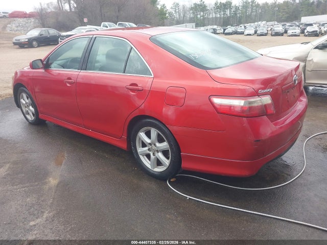TOYOTA CAMRY - 3