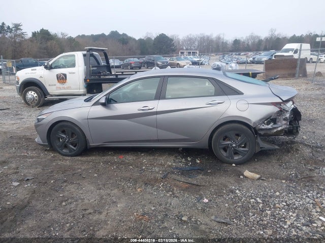 صورة مصغرة 14 لـ 2023 Hyundai ELANTRA SEL