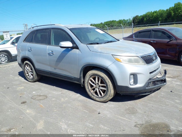 2015 KIA SORENTO LX